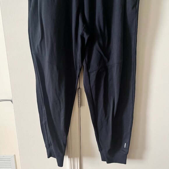 Balance Collection Men’s black Pants Size Large - Picture 3 of 6
